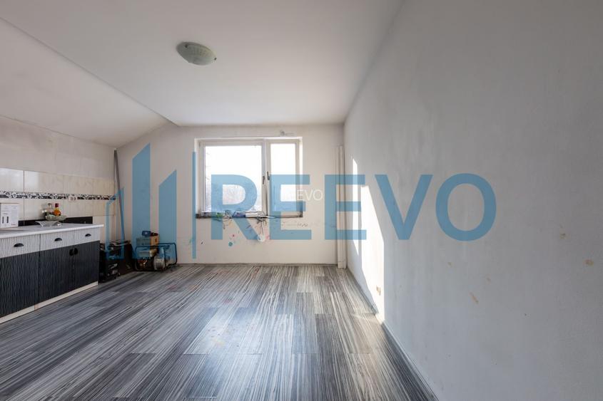 Casă cu Spațiu Comercial in Neamț - 34