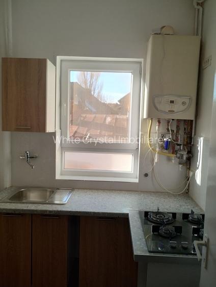 Închiriez garonieră, Unirii, centrală proprie - 5