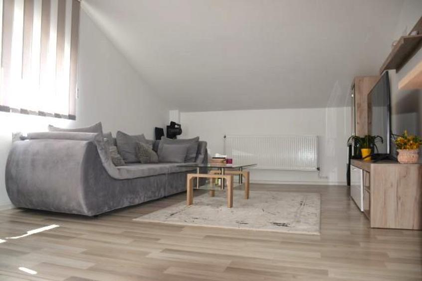 DE ÎNCHIRIAT | Apartament decomandat | Bloc 2020 | Micro 12, RAGC.