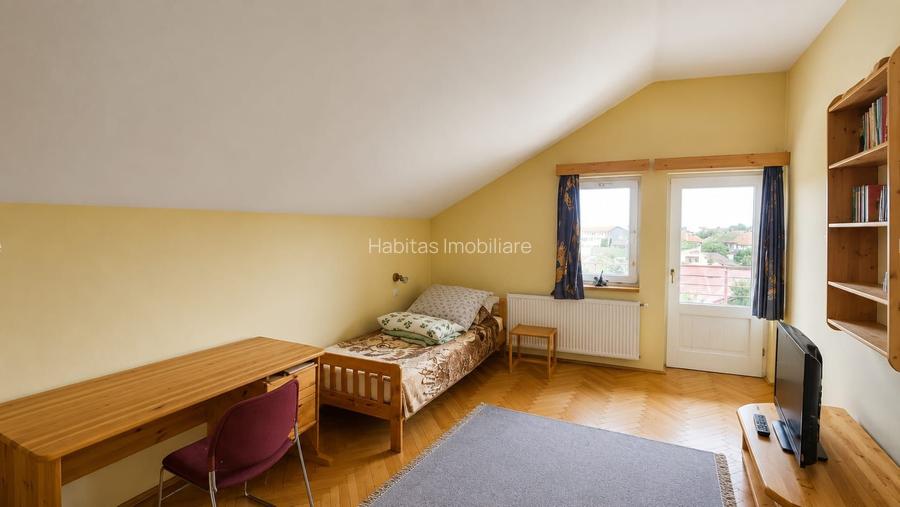 0 % comision, Casa individuala spatioasa cu teren de 539 mp, Gruia - 11