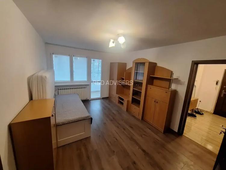 Garsoniera mare decomandata zona parc IOR metrou Nicolae Grigorescu - 14