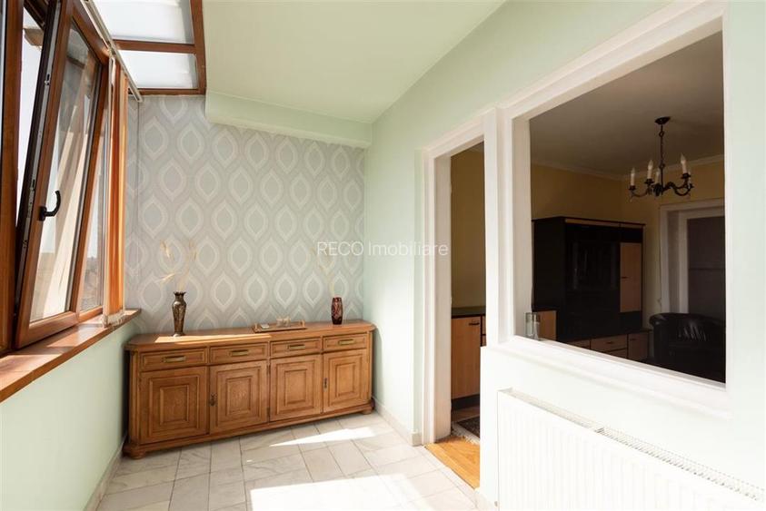 RECO apartament cu 3 camere in zona ultracentrala - 11