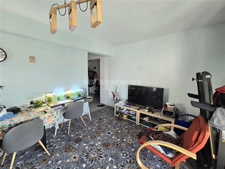 3 CAM ET 1/3 SECT.1 BUCURESTII NOI CHITILEI STATIA STB MINERVA METROU JIULUI - 2