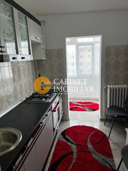 2 Camere Decomandat - Mobilat/Utilat - Zona Galata - 4