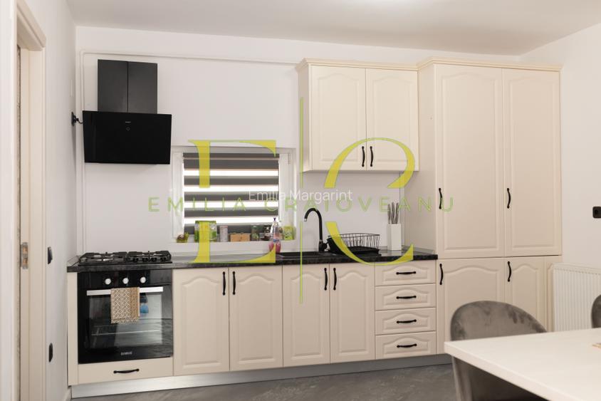 COMISION 0%! VANZARE: Apartament 2 camere + parcare, TRACTORUL - 7