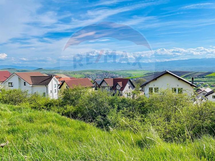 Teren intravilan de vânzare 437 mp, Șura Mare | Panoramă deosebită