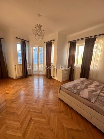 Apartament 3 camere zona Peninsulara - renovat total - 3