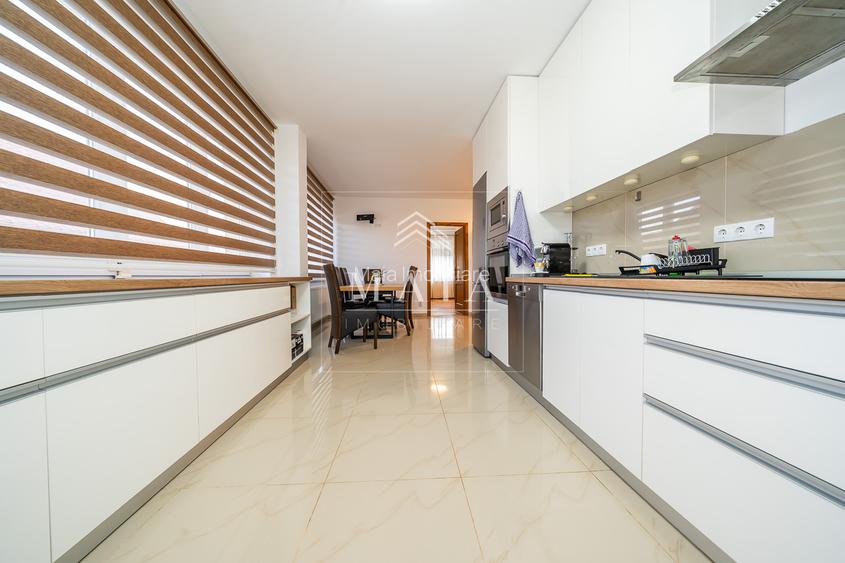 Apartament la casa, curte proprie 300 m, Calea Dumbravii-Sub Arini - 12