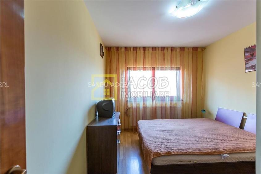 Vila Duplex cu 10 camere, cartier Serbanesti, Bacau - 29