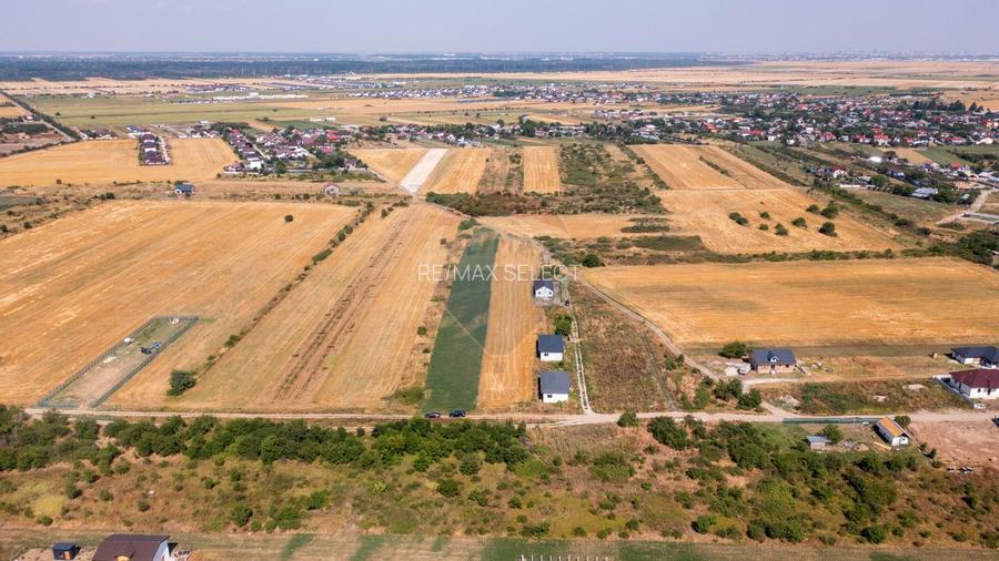 Vanzare teren intravilan 5,888 mp Sabareni / Strada sondei - 9