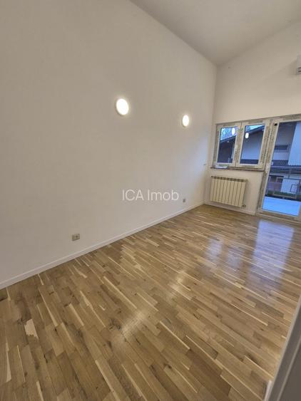 Prima inchiriere Vila cu 6 camere, garaj Pipera - Drumul Negru - 7