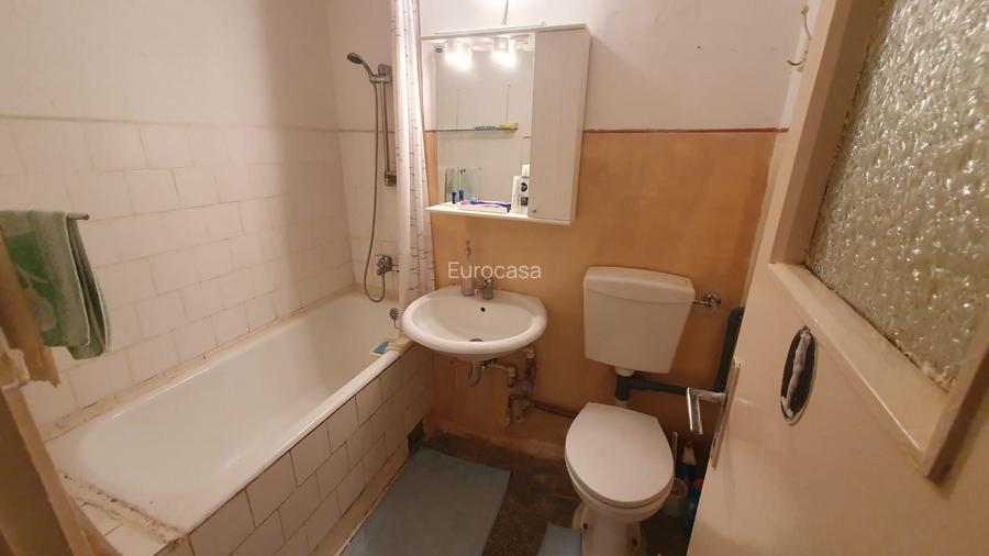 Ap. 3 camere, 2 balcoane  Calea Martirilor - Spitalul Județean - 8