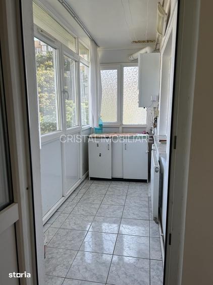 3 camere de vanzare  | centrala proprie | bloc reabilitat, 2 bai | boxă - 7