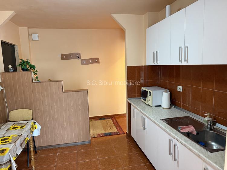 ap 2 camere decomandate valea aurie et 1 - 7