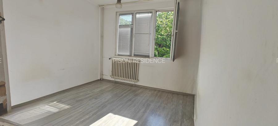 Drumul Taberei – Valea Oltului - Valea Argeșului  Apartament 3 camere decomandat - 4