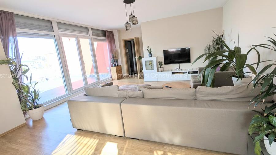Apartament spatios 100 mp cu lift si 50 mp de terase - 36
