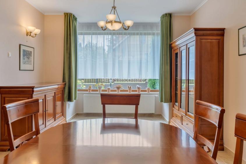 Vila superba, in stil mediteranean, strada privata - 12