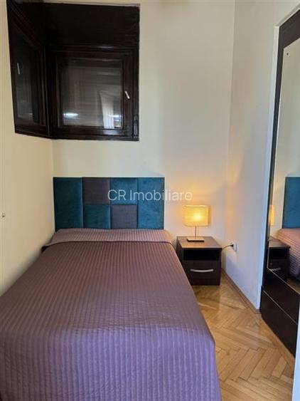 Garsoniera, Universitate, - 3