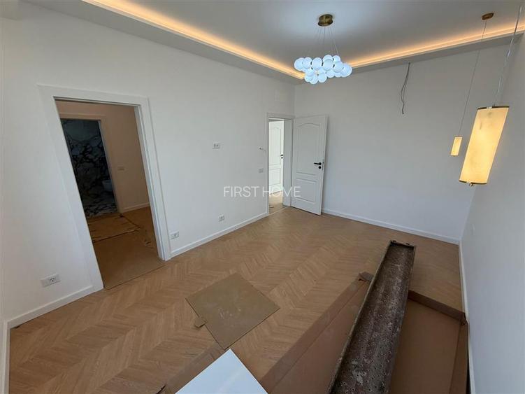 Vila cu o arhitectura aparte de vanzare in Focsani - Cartier Cuza Voda - 16