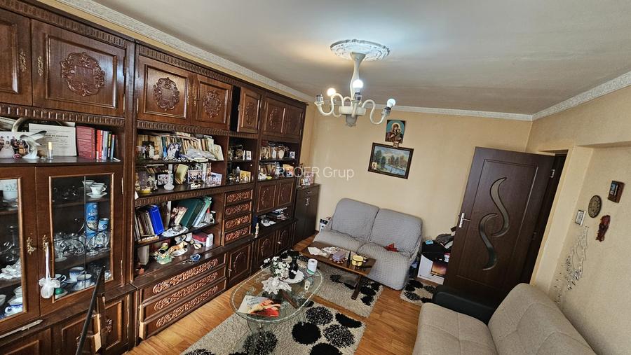 Blv BUCURESTI - decomandat |57 mp utili | Vedere bulevard - 19