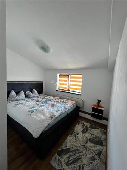 Decomandat 3 camere Zona Soarelui Mansarda/mobilat si utilat - 19