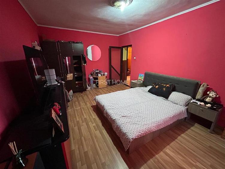 Apartament cu 2 camere de vanzare, 62mp, zona centrala. - 2