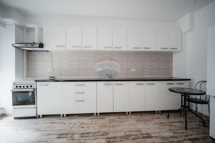 Apartament cu 2 camere de vânzare în zona Burdujeni