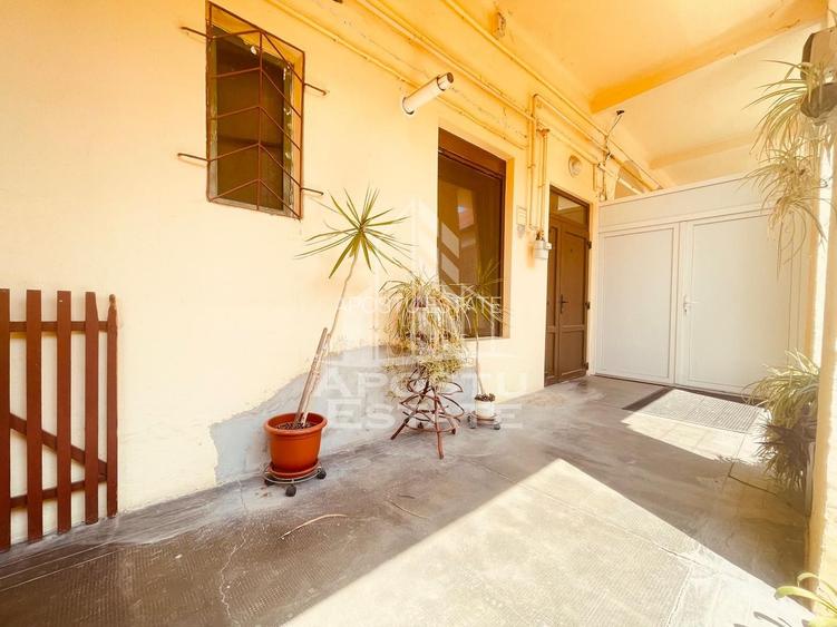 Apartament 3 camere, curte cu acces auto, ULTRACENTRAL - 4