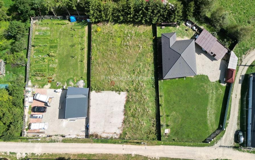 Teren intravilan - 2