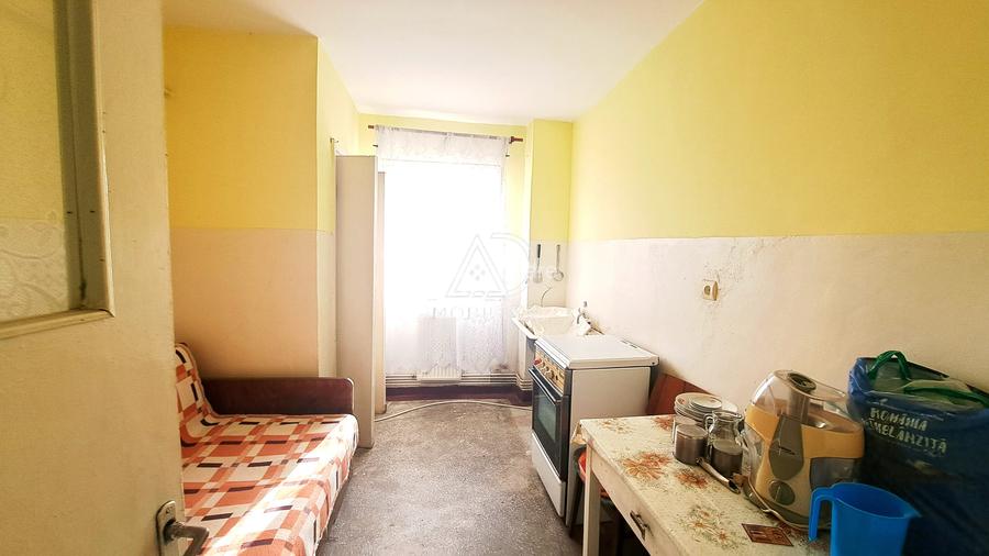Apartament 3 camere de Vanzare Bumbesti Jiu, Str Jiului - 5