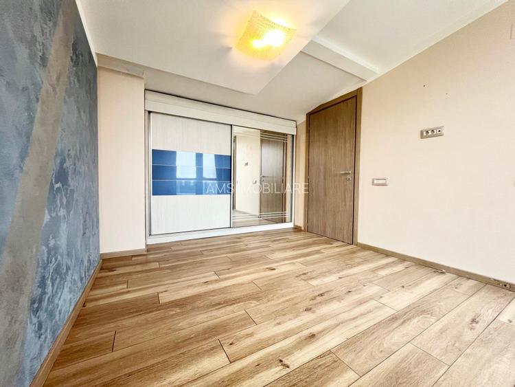 VILA 4 CAMERE / CURTE PROPRIE/ 2 LOCURI PARCARE - 34