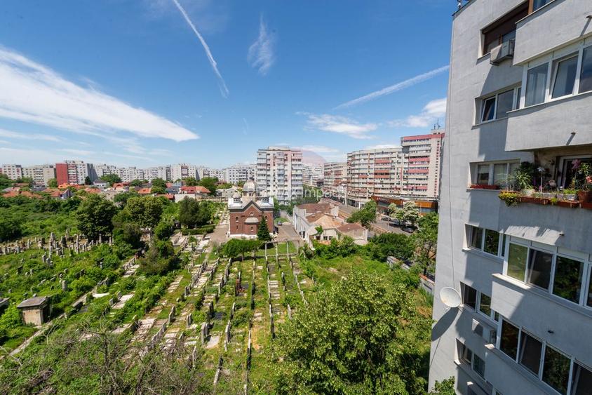 Garsoniera de vanzare în zona 1 Mai - 5
