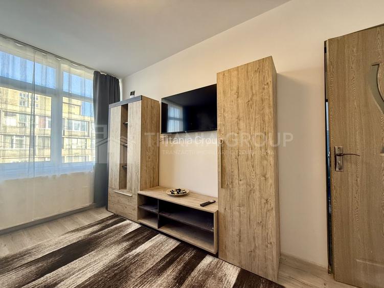 Garsoniera decomandata, etaj intermediar - Zona Tractorul, Coresi - 3