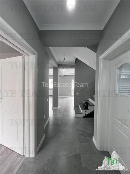 Vila moderna individuala pe stil Venetian cu 4 camere , 2 bai, Living open space - 16