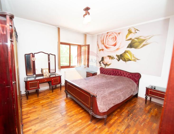 Casa de vanzare teren 2000mp si spatii comerciale Galbinasi Calarasi - 2