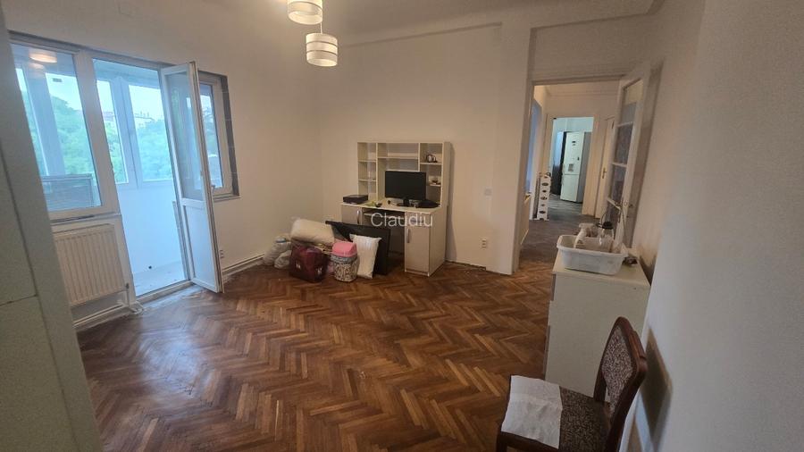 apartament cu 3 camere + 2 boxe + terasa 20 MP  Bd. Regina Maria nr. 50 - 3