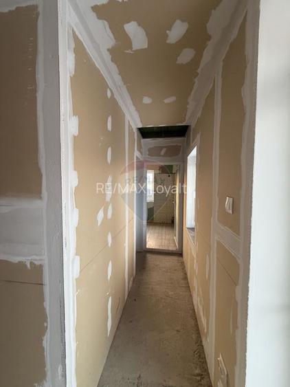 Casă cu teren generos de 1.179 mp, Fierbinți, Târg - 6