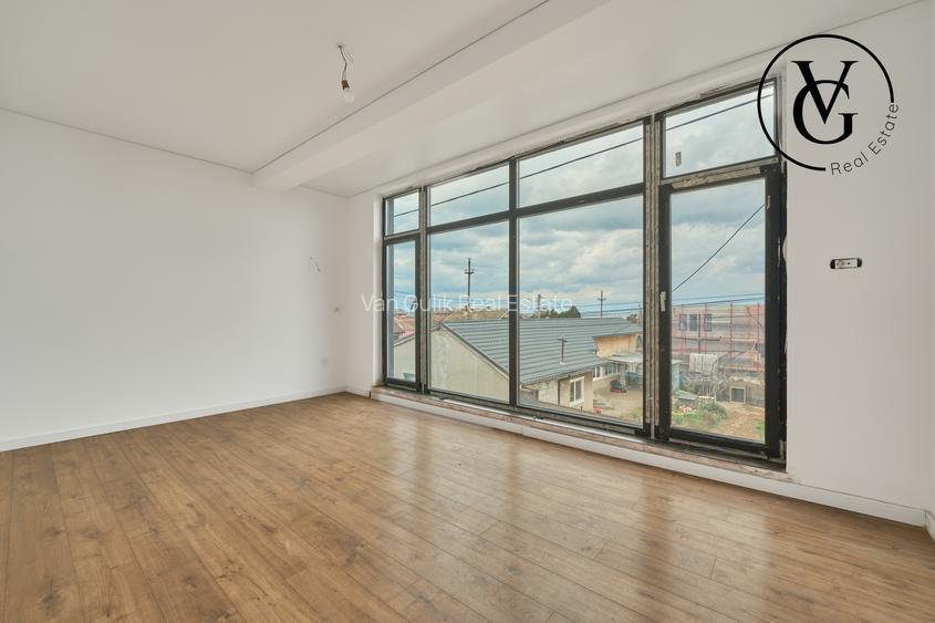 Vila modernă - finisată -terasă circulabila vedere lac și mare - 17