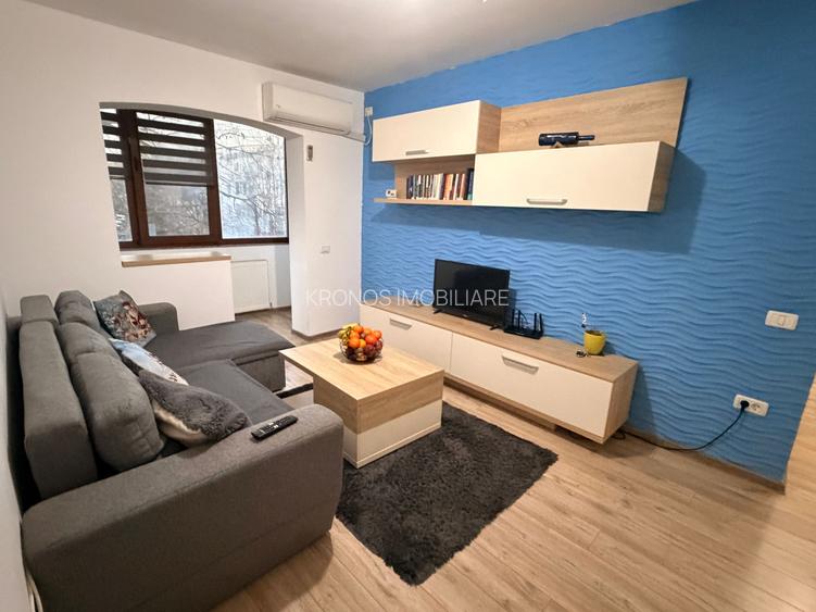 CAMPUS APARTAMENT CU 3 CAMERE ,LIBER, MOBILAT 53 MP PRET 110000 EURO - 2