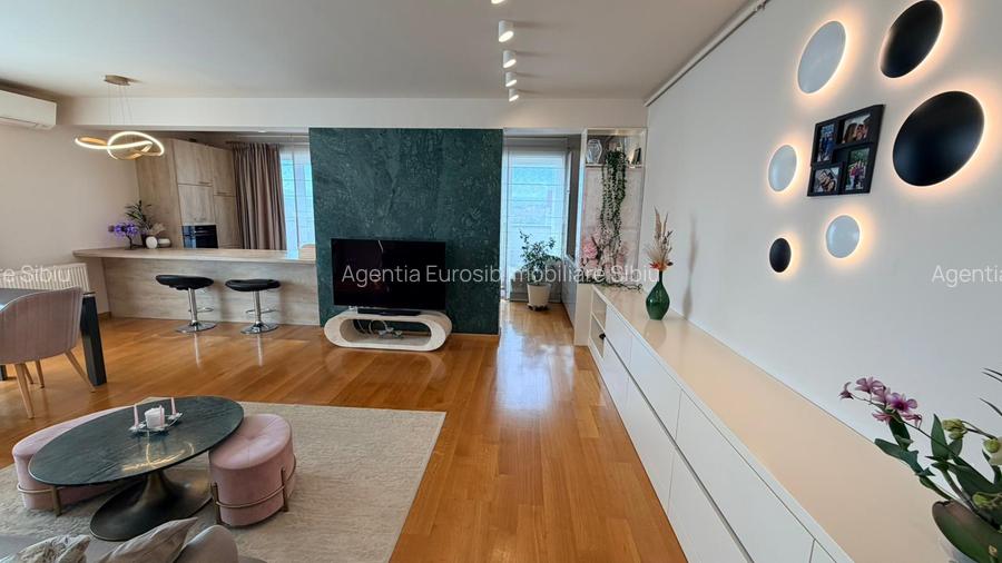 Penthause 3 camere si terasa 52 mp in Sibiu zona Centrala - 6