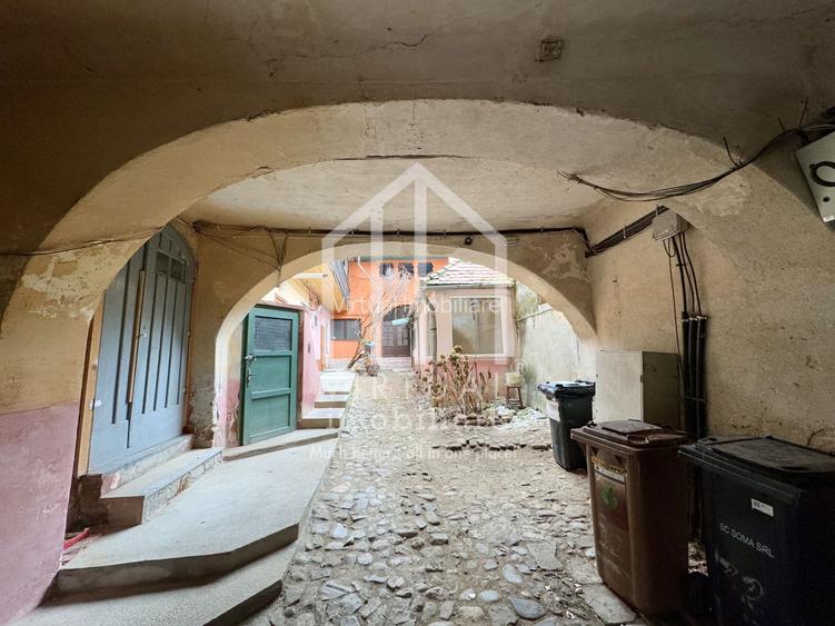 Afacere la cheie cu 3 camere, mobilier rustic, spatiu depozitare 19mp - 13