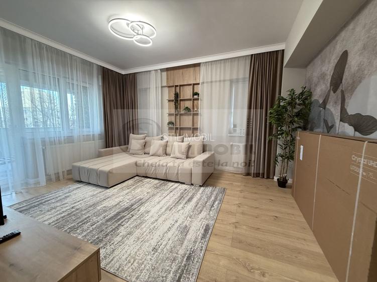 2 CAM , CENTRU PODU ROS PALAS , UNIREA TOWERS, LUX, PRIMA INCHIRIERE - 12