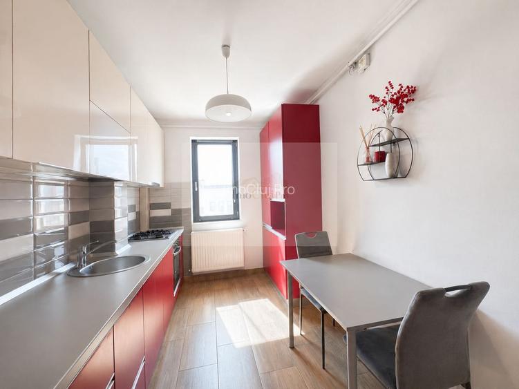 Vânzare ap. 2 camere decomandat, etaj 5, Iulius Mall, parcare - 6