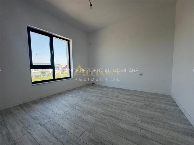 Vila Individuala / 4 Camere / 3 Bai / Incalzire Pardoseala / Teren 350 mp - 12