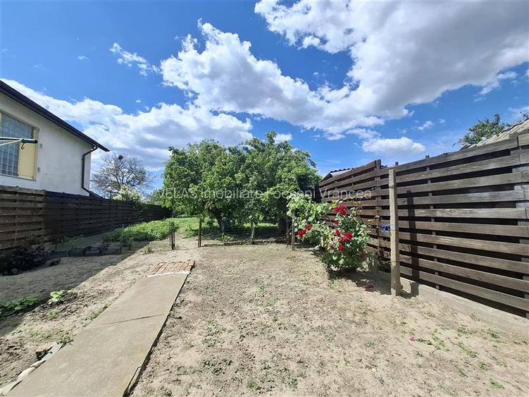Casa Focsani, cu teren 1006 mp, CT - 17