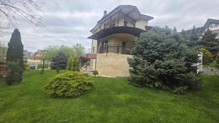 Vilă Exclusivistă Bucium - Plopii fără Soț, 825mp teren, Finisaje Luxury - 3