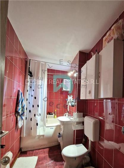 Apartament 3 camere, decomandat, Grivitei, Brasov - 8