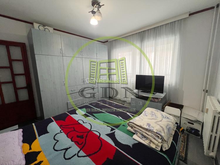 Apartament 3 camere, decomandat, cartier Rovine, zona liceul Tudor Arghezi - 4