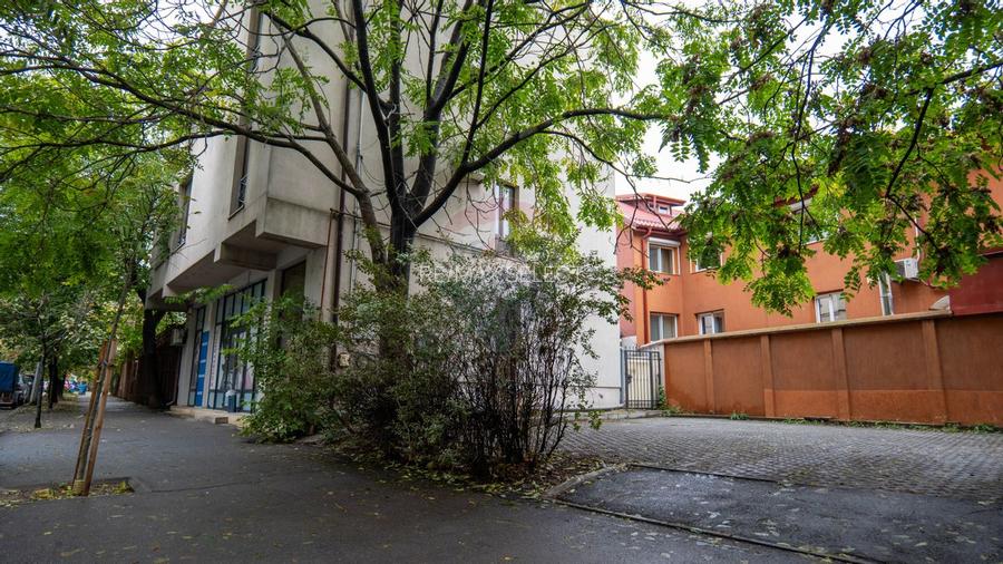 INVESTITIE - Vanzare vilă spatioasa cu S+P+2E+M, zona Doamna Ghica - 45