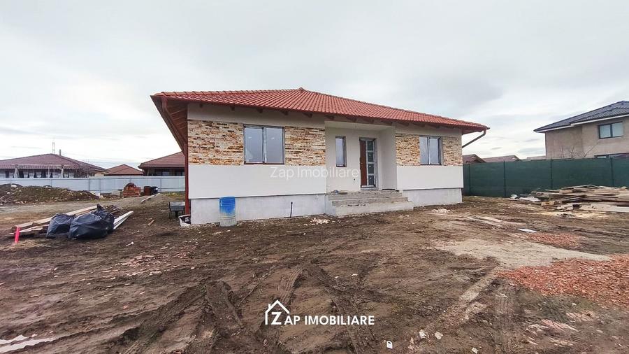 Casa 1 Nivel 107 mp utili - 4 camere - 500 mp teren - 6